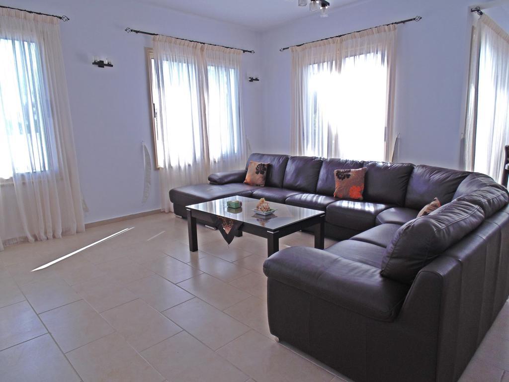 Eliofos Luxury Villa Polis Exteriör bild
