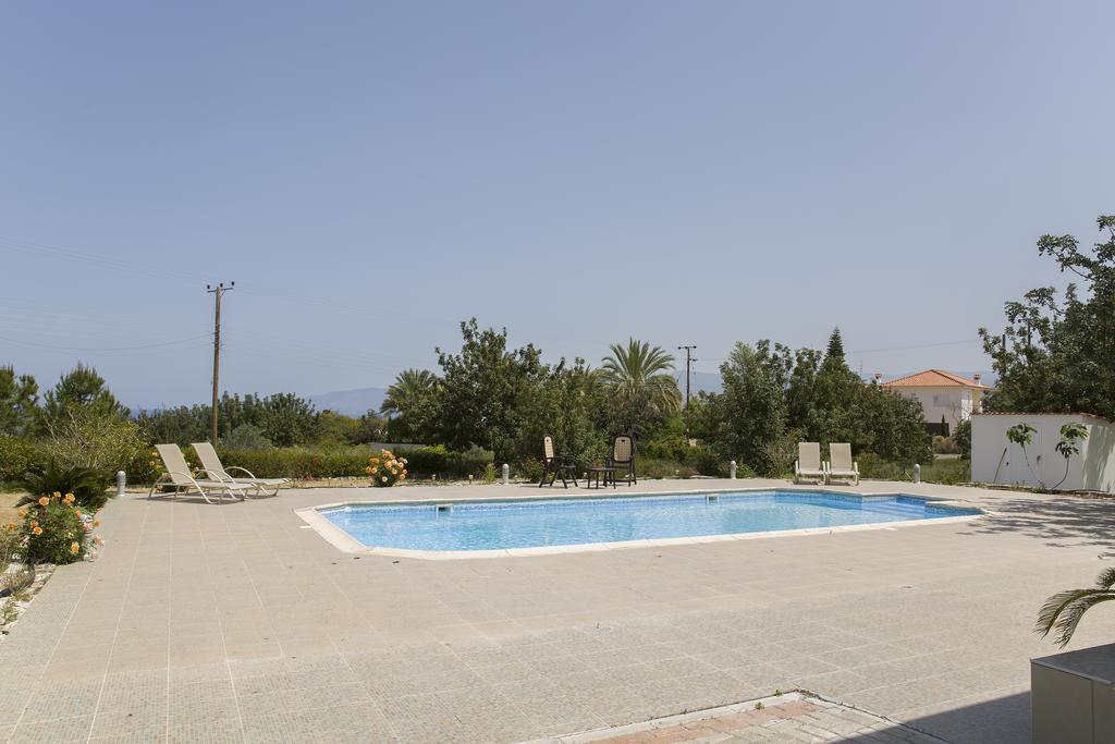 Eliofos Luxury Villa Polis Exteriör bild
